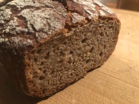 100% Roggenbrot